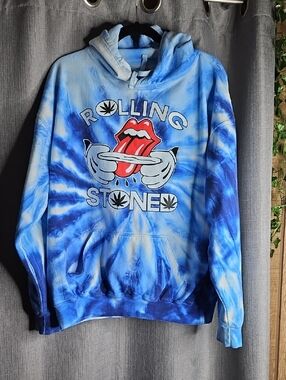 GRAPHIC Blue / White Hoodie Tie Dye With 'ROLLING STONED' On Front Size Large -